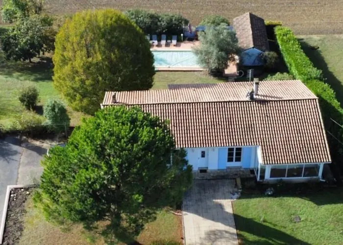 Maison A 6 Km De Eymet Piscine Chauffee.